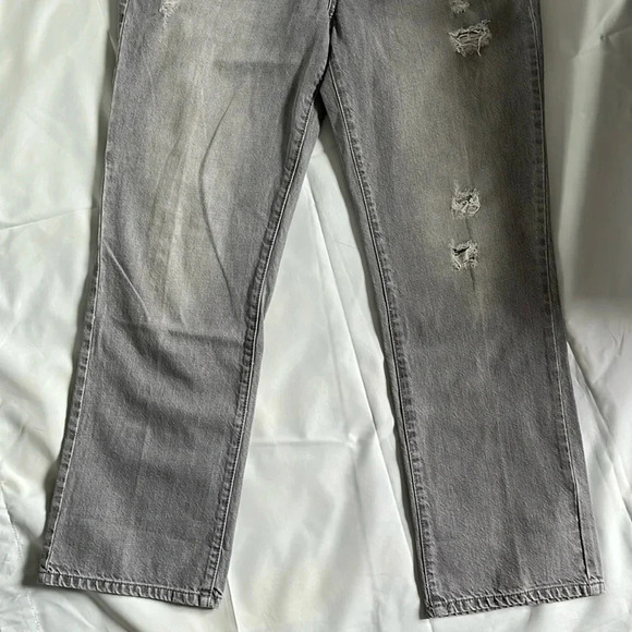 Boyfriend Distressed Mid-rise Y2K Jeans, Size  30 - Picture 4 of 12